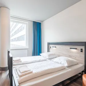 2* Otel A&o Neumarkt